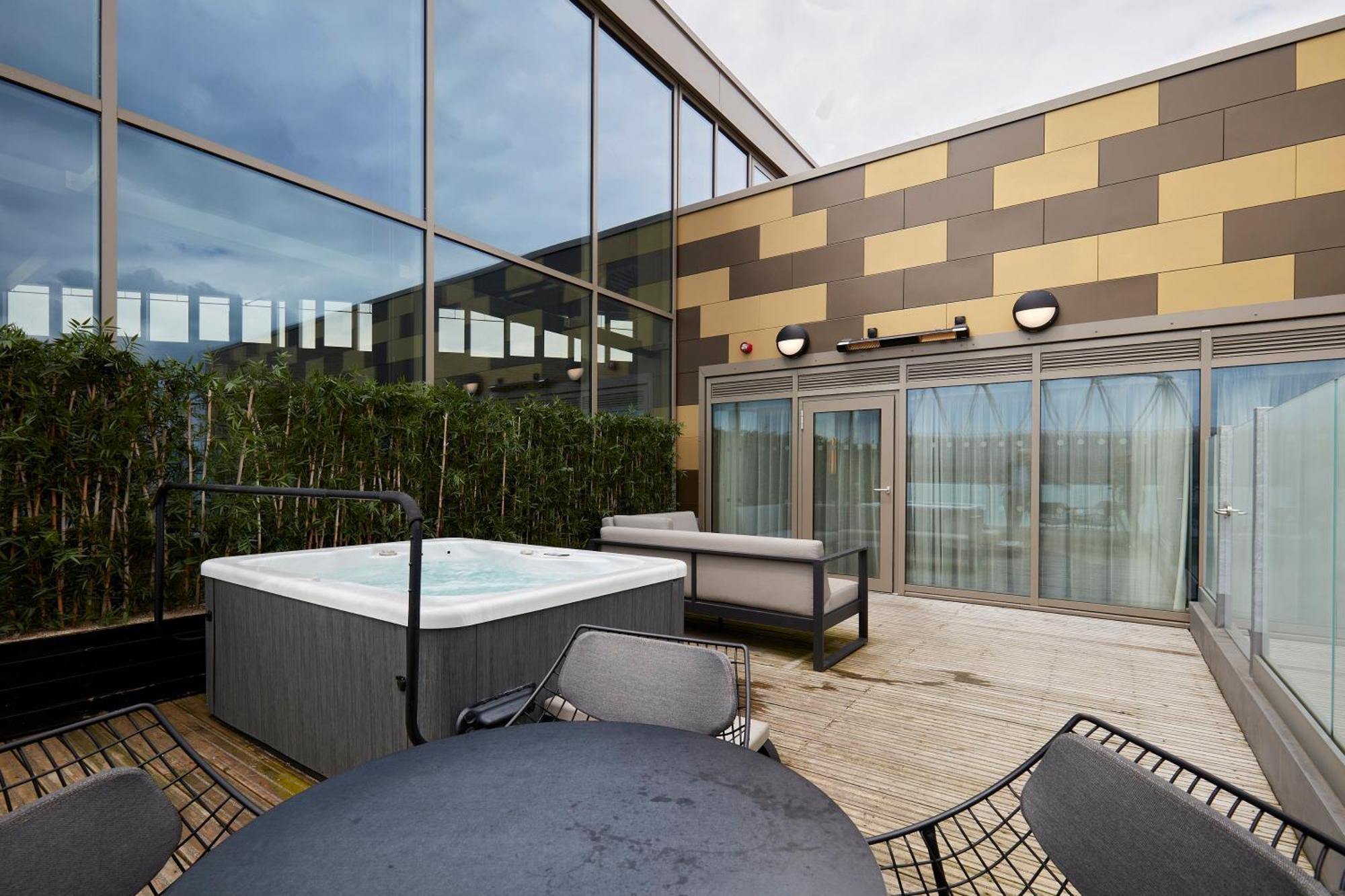 Voco Leicester By Ihg Extérieur photo